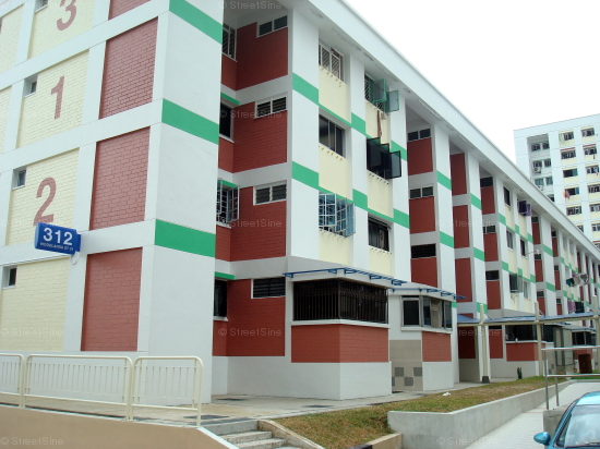 Blk 312 Woodlands Street 31 (Woodlands), HDB 4 Rooms #352522